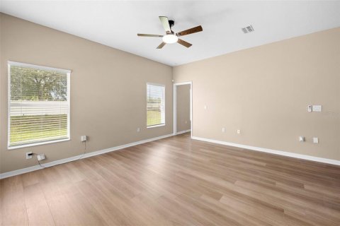 House in Brooksville, Florida 4 bedrooms, 172.89 sq.m. № 2354840 - photo 6
