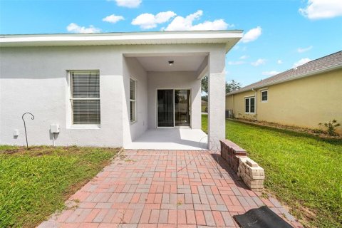House in Brooksville, Florida 4 bedrooms, 172.89 sq.m. № 2354840 - photo 9