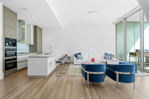 Купить кондоминиум в Майами, Флорида 3 спальни, 187.85м2, № 1797512 - фото 7