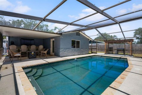 House in Seminole, Florida 3 bedrooms, 138.61 sq.m. № 1637478 - photo 21