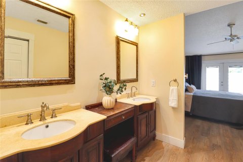 Купить виллу или дом в Майами, Флорида 3 спальни, 167.13м2, № 2043515 - фото 16