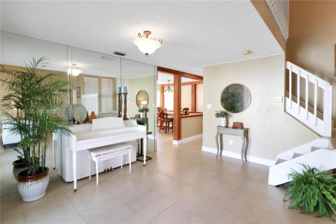 Купить виллу или дом в Майами, Флорида 3 спальни, 167.13м2, № 2043515 - фото 12