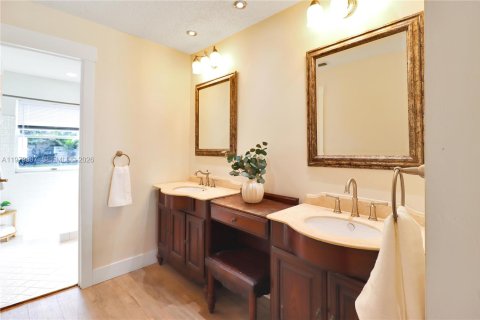 Купить виллу или дом в Майами, Флорида 3 спальни, 167.13м2, № 2043515 - фото 15