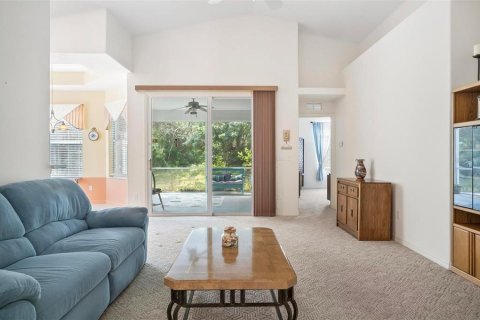 Casa en venta en Palm Coast, Florida, 3 dormitorios, 163.6 m2 № 1592663 - foto 7