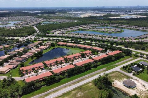 Land in Cape Coral, Florida № 1336914 - photo 8