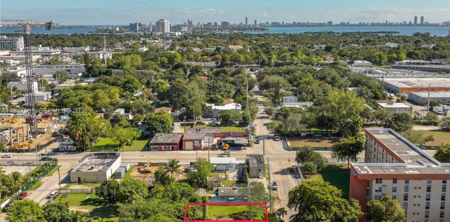 Immobilier commercial à Miami, Floride № 2004460