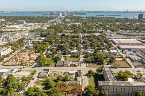 Immobilier commercial à vendre à Miami, Floride № 2004460 - photo 6