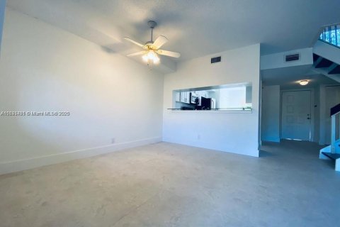 Touwnhouse à louer à Plantation, Floride: 2 chambres, 124.49 m2 № 1813869 - photo 25