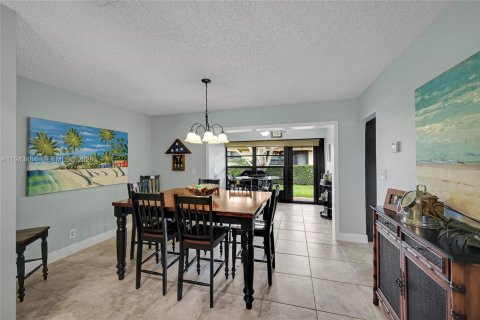 Casa en venta en Boynton Beach, Florida, 2 dormitorios, 130.43 m2 № 2001630 - foto 17