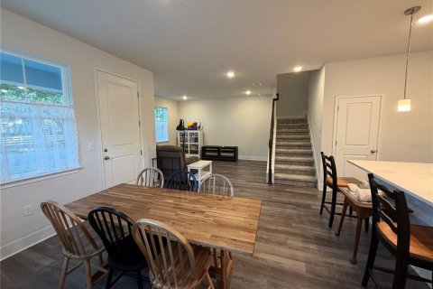 Adosado en venta en Saint Cloud, Florida, 4 dormitorios, 182.18 m2 № 2156250 - foto 6