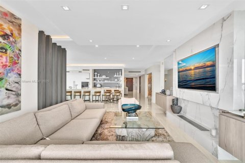 Condominio en venta en Fort Lauderdale, Florida, 4 dormitorios, 274.06 m2 № 1927581 - foto 9
