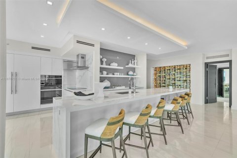 Condominio en venta en Fort Lauderdale, Florida, 4 dormitorios, 274.06 m2 № 1927581 - foto 14