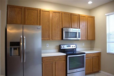 Townhouse in Sarasota, Florida 3 bedrooms, 138.15 sq.m. № 1914171 - photo 6
