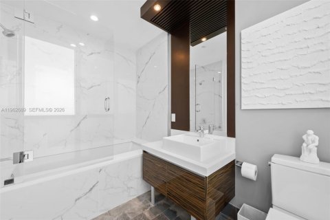 Купить кондоминиум в Майами, Флорида 4 спальни, 353.03м2, № 2028033 - фото 10