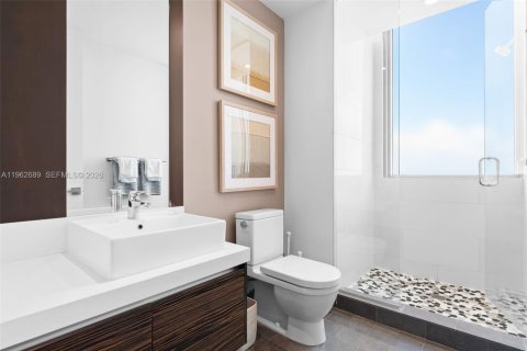 Купить кондоминиум в Майами, Флорида 4 спальни, 353.03м2, № 2028033 - фото 6