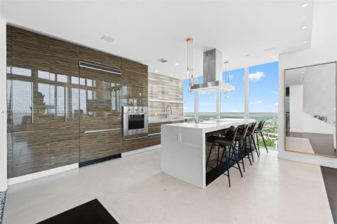 Купить кондоминиум в Майами, Флорида 4 спальни, 353.03м2, № 2028033 - фото 11