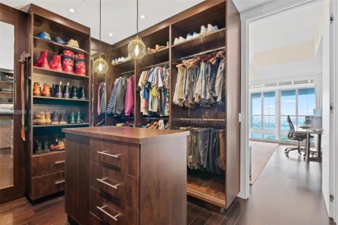 Купить кондоминиум в Майами, Флорида 4 спальни, 353.03м2, № 2028033 - фото 22