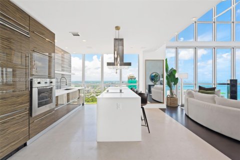 Купить кондоминиум в Майами, Флорида 4 спальни, 353.03м2, № 2028033 - фото 12