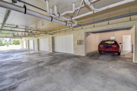 Copropriété à vendre à Largo, Floride: 3 chambres, 146.41 m2 № 1915160 - photo 2