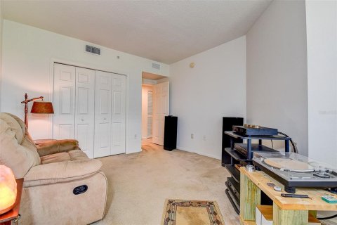 Copropriété à vendre à Largo, Floride: 3 chambres, 146.41 m2 № 1915160 - photo 12