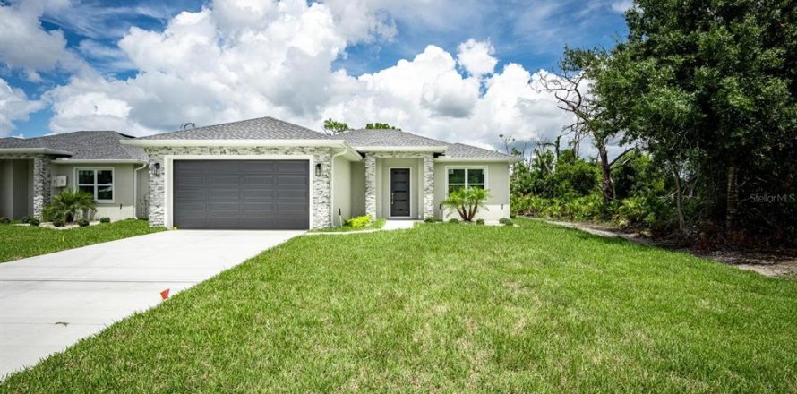 House in Rotonda, Florida 3 bedrooms, 139.91 sq.m. № 1609421