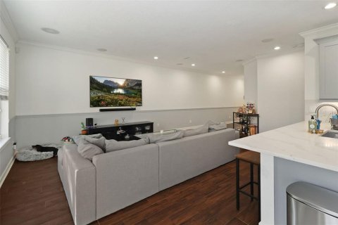 Touwnhouse à louer à Tampa, Floride: 3 chambres, 141.3 m2 № 2167130 - photo 8