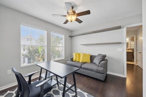 House in Tampa, Florida 4 bedrooms, 201.41 sq.m. № 1679304 - photo 20