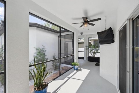 House in Tampa, Florida 4 bedrooms, 201.41 sq.m. № 1679304 - photo 26