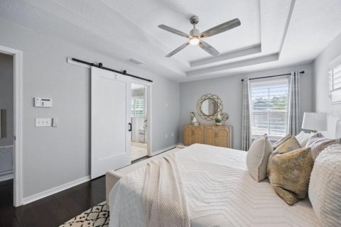 House in Tampa, Florida 4 bedrooms, 201.41 sq.m. № 1679304 - photo 22