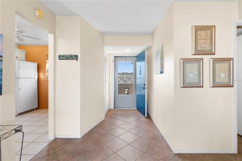 Condominio en venta en Bradenton, Florida, 2 dormitorios, 93.65 m2 № 2094702 - foto 10