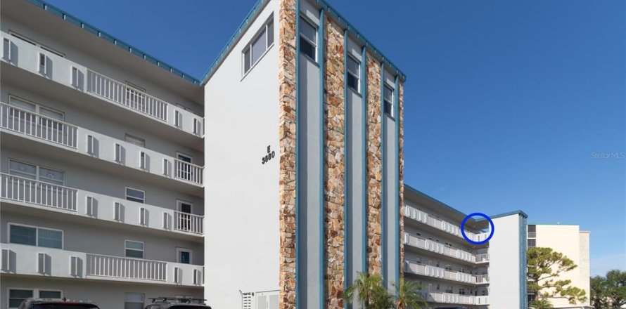 Condominio en Bradenton, Florida, 2 dormitorios № 2094702