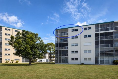 Condominio en venta en Bradenton, Florida, 2 dormitorios, 93.65 m2 № 2094702 - foto 3