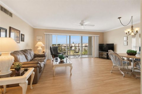 Condominio en venta en Bradenton, Florida, 2 dormitorios, 93.65 m2 № 2094702 - foto 18