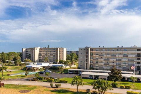 Condominio en venta en Bradenton, Florida, 2 dormitorios, 93.65 m2 № 2094702 - foto 6