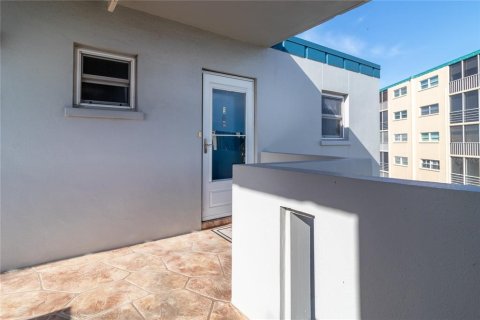 Condominio en venta en Bradenton, Florida, 2 dormitorios, 93.65 m2 № 2094702 - foto 9