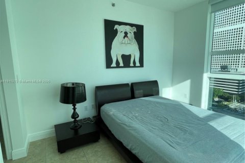 Condo in Miami, Florida, 1 bedroom  № 1971414 - photo 15
