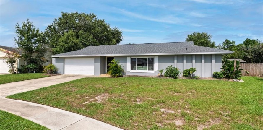 Villa ou maison à Winter Park, Floride 4 chambres, 179.86 m2 № 2312685