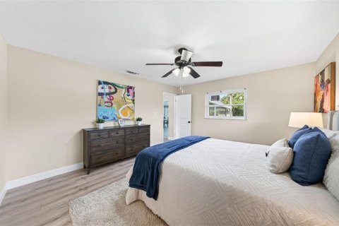 Villa ou maison à vendre à Winter Park, Floride: 4 chambres, 179.86 m2 № 2312685 - photo 8