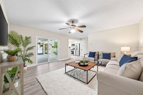 Villa ou maison à vendre à Winter Park, Floride: 4 chambres, 179.86 m2 № 2312685 - photo 16