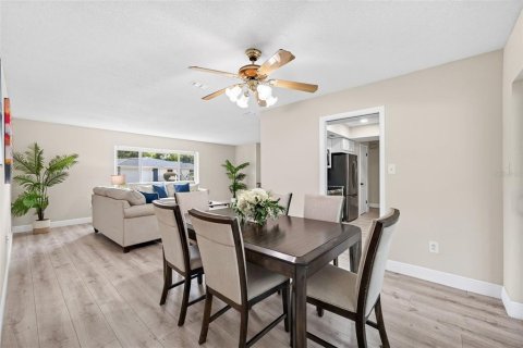 Villa ou maison à vendre à Winter Park, Floride: 4 chambres, 179.86 m2 № 2312685 - photo 6
