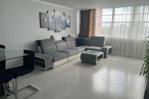 Купить кондоминиум в Майами, Флорида 1 спальня, 79.99м2, № 2046545 - фото 8