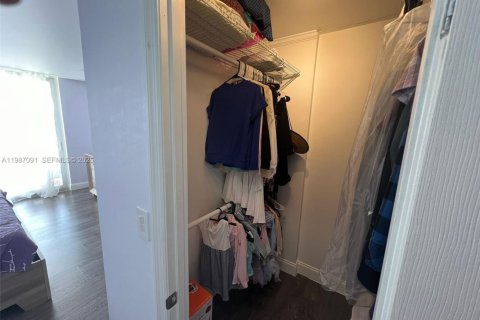 Купить кондоминиум в Майами, Флорида 1 спальня, 79.99м2, № 2046545 - фото 18