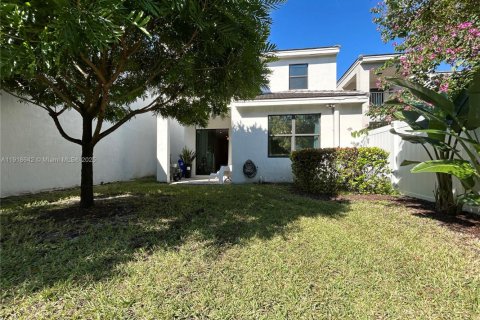 Casa en venta en Pompano Beach, Florida, 3 dormitorios, 135.17 m2 № 1974033 - foto 29