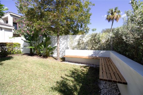 Casa en venta en Pompano Beach, Florida, 3 dormitorios, 135.17 m2 № 1974033 - foto 28