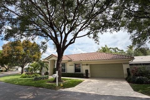 Villa ou maison à vendre à Pompano Beach, Floride: 3 chambres, 136.85 m2 № 2083299 - photo 2