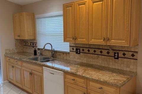 Villa ou maison à vendre à Pompano Beach, Floride: 3 chambres, 136.85 m2 № 2083299 - photo 4