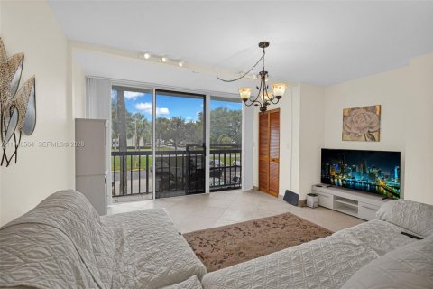 Condominio en venta en Miami, Florida, 2 dormitorios, 91.32 m2 № 2089257 - foto 15
