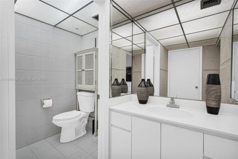 Condominio en venta en Miami, Florida, 2 dormitorios, 91.32 m2 № 2089257 - foto 28