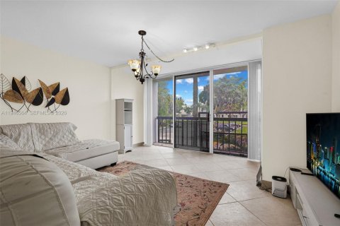 Condominio en venta en Miami, Florida, 2 dormitorios, 91.32 m2 № 2089257 - foto 14