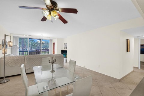 Condominio en venta en Miami, Florida, 2 dormitorios, 91.32 m2 № 2089257 - foto 20